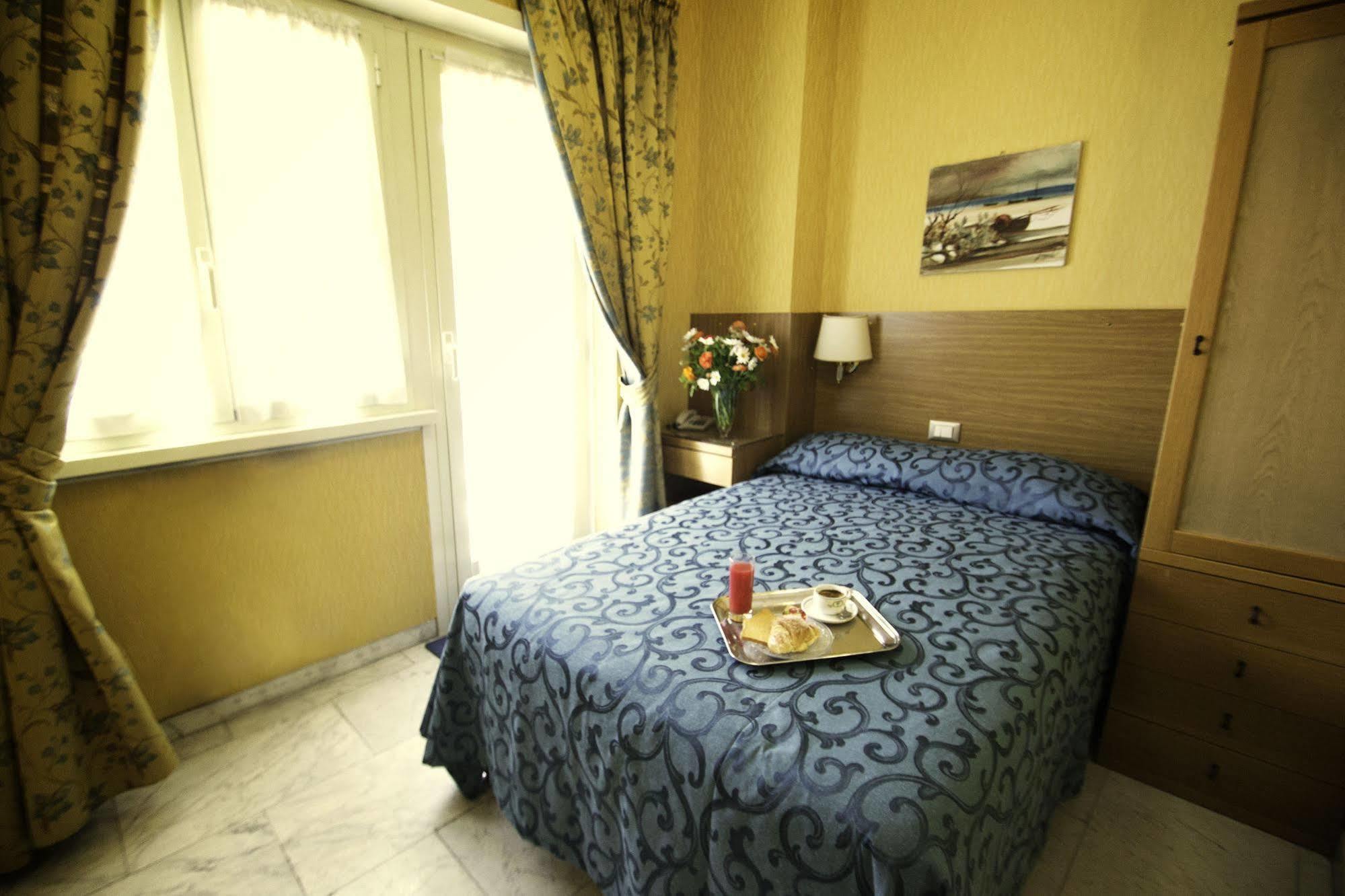 York Hotel Rome Luaran gambar