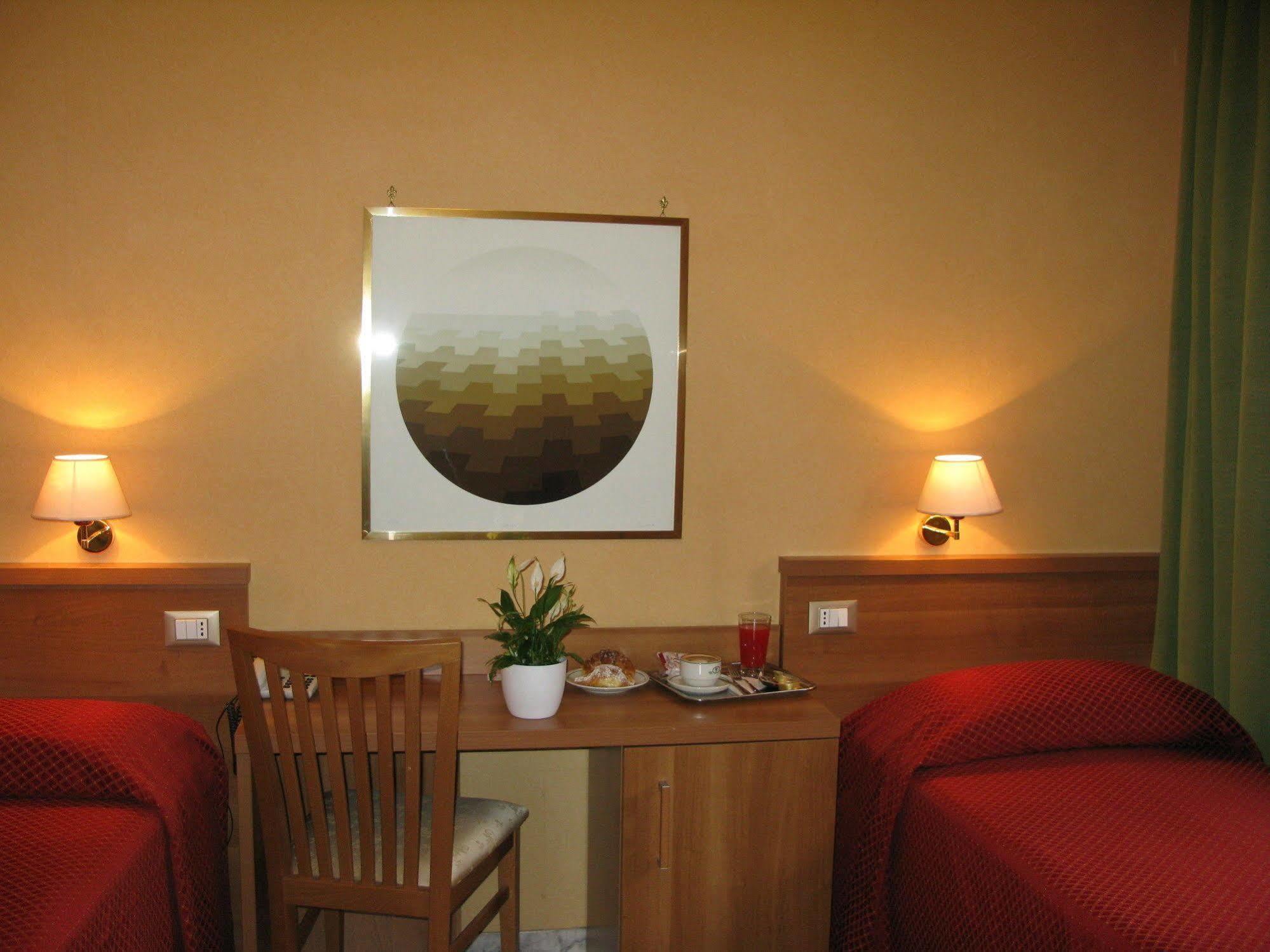 York Hotel Rome Luaran gambar